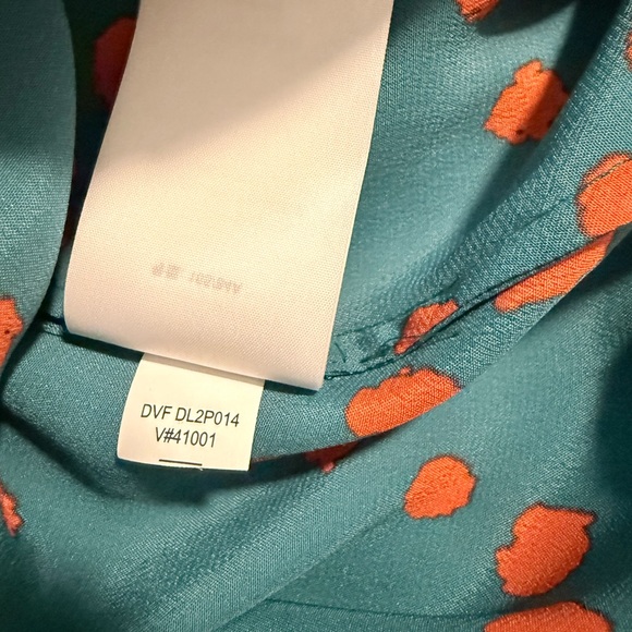 Quintessential Autumn - Diane Von Furstenberg Long Sleeve Shirt Dress - Picture 14 of 14